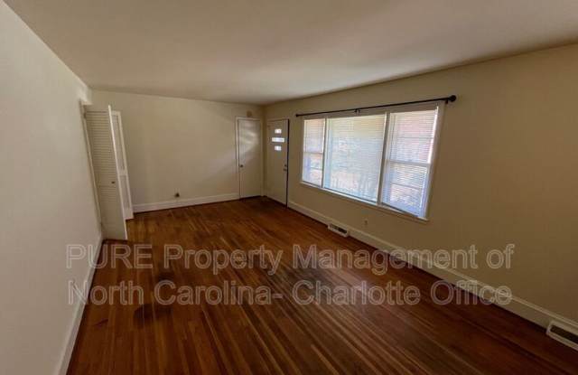 1932 Sandhurst Drive