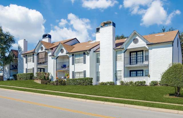 3 Thousand One Crystal Springs