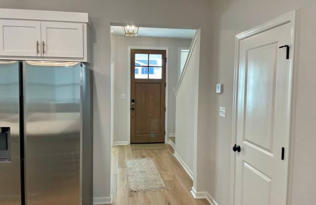 Great 5 Bedroom in Oxford Commons
