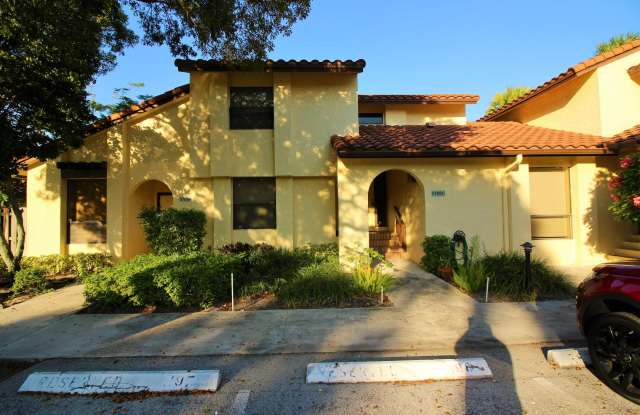 5789 Fox Hollow Drive