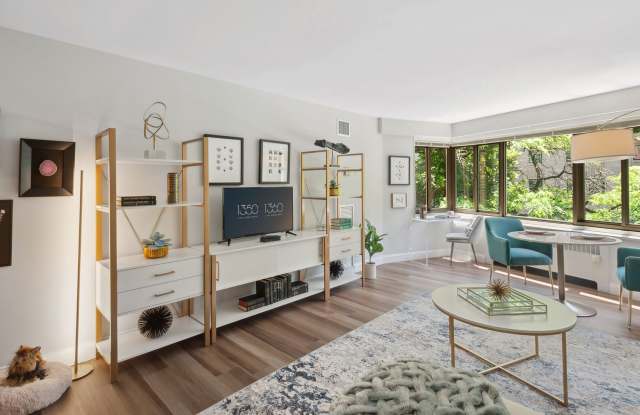 1350 Lake Shore Drive