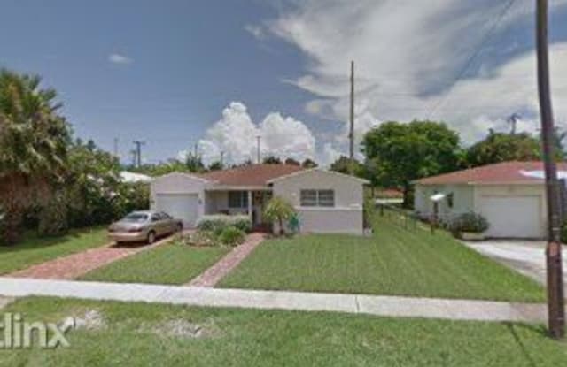 1405 N 31st Rd - 1405 North 31st Road, Hollywood, FL 33021