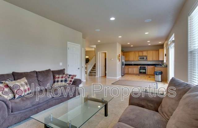 3826 SE Belle Oak Ave