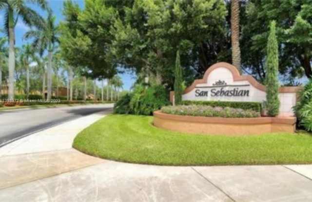 1318 Veracruz Ln