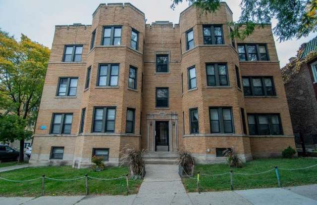 2056 W Arthur Ave - 2056 West Arthur Avenue, Chicago, IL 60645