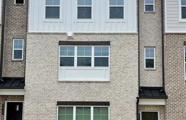 3391 Catalan Alley