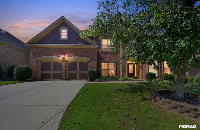 Photo of Spacious 5BR House in Cumming