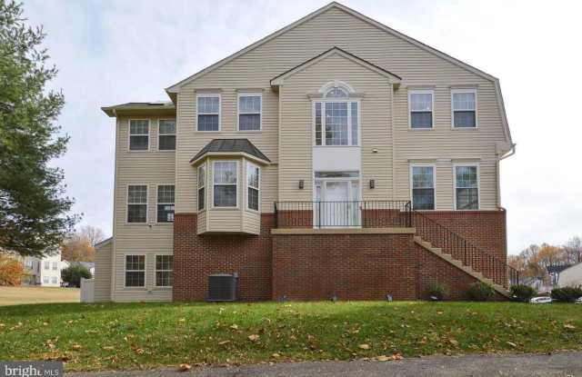 2023 WHISTLING DUCK Drive unit: Basement