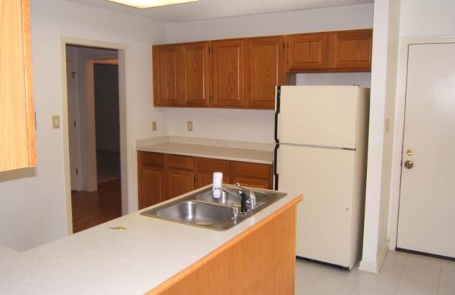 Jan Move In !!! 3BR/2BA Gated Marina Community!