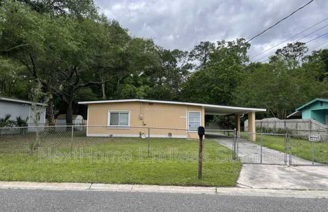 2226 Leon Road