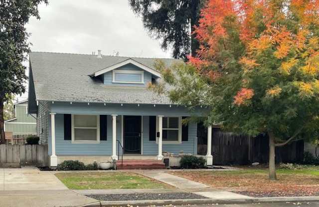 Photo of COMING SOON Cute single family home