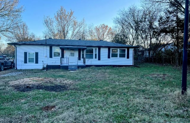 195 Jefferson Pike - 195 Jefferson Pike, La Vergne, TN 37086