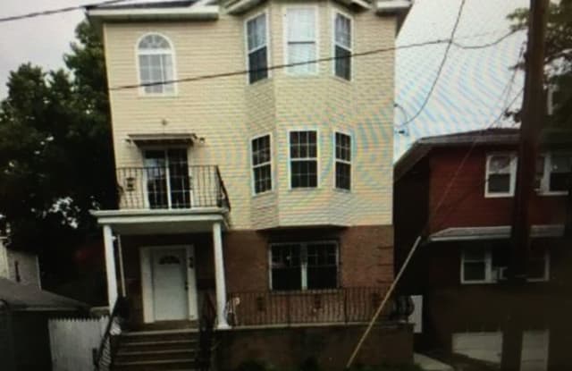 54 Woodlawn Pl 2 - 54 Woodlawn Place, Irvington, NJ 07111