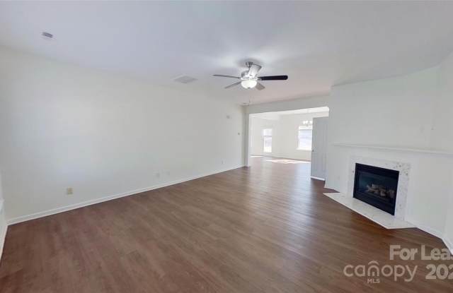 5536 Stowe Derby Drive