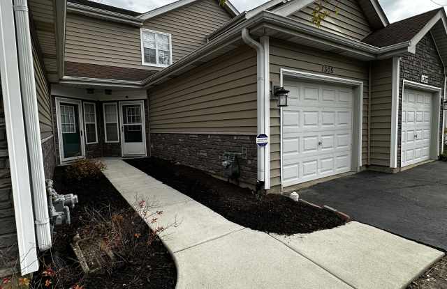 1305 Cranbrook Court