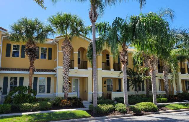 SEASONAL ONLY  3 bedroom, 2 1/2 bath townhome off University Parkway with water view