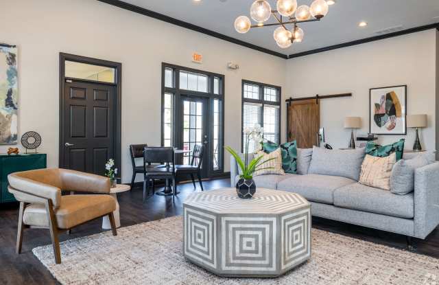 Centennial Park Apartments