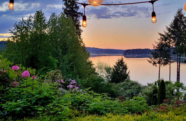 6711 Sunset View Drive