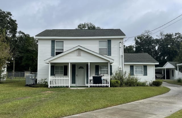 2202 1/2 Bisbee Avenue - B - 2202 Bisbee Avenue, Garden City, GA 31408