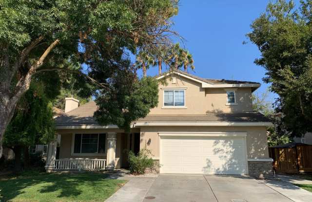 Stunning 4 bedroom, 2 story home in Mace Ranch. This is a fall rental. photos photos