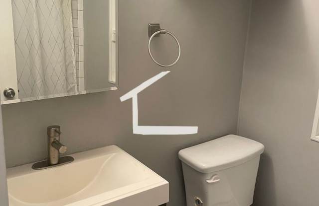 Huge 4 bed in Southie