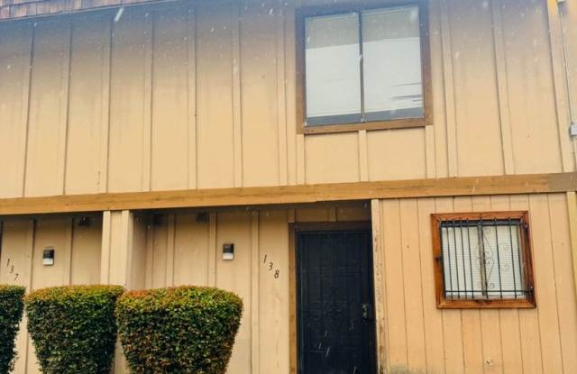 Nice condo for rent SECTION 8 OK!