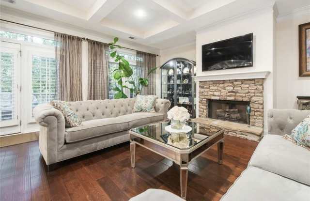 1153 Dunwoody Village Drive