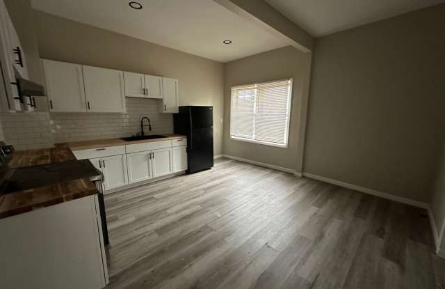 Photo of 37 1/2 South Tuxedo Street