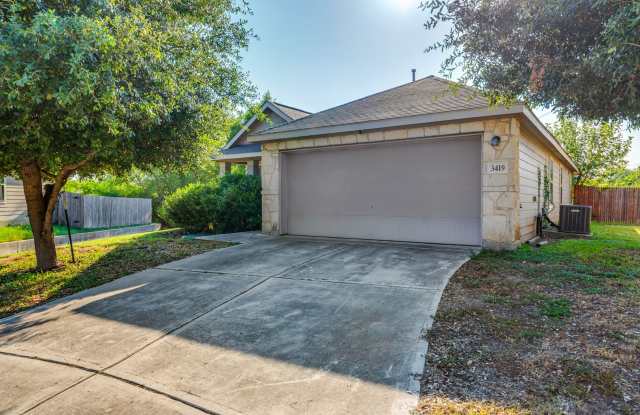 Photo of 3-BEDROOM, SINGLE STORY HOME IN CANDLEWOOD PARK