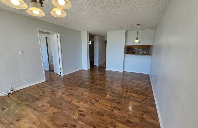 Photo of 2-Bedroom Condo, Private Lanai, Views, W/D and 1 Parking