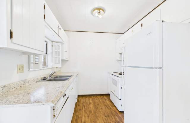 Photo of 126 Northwest Drive Fredericksburg, TX 78624