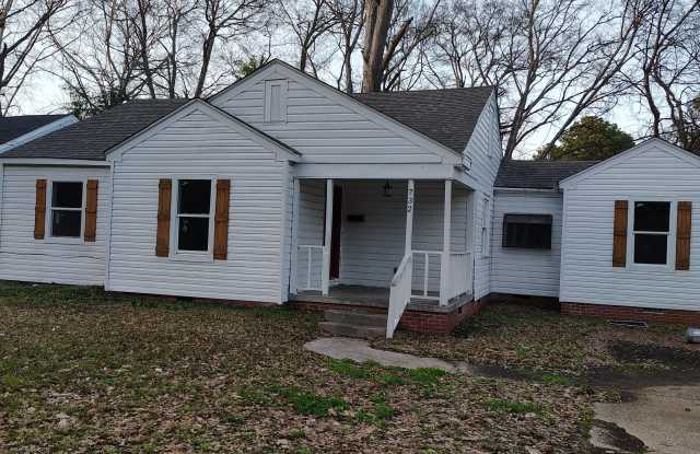 732 Cedarhurst Road