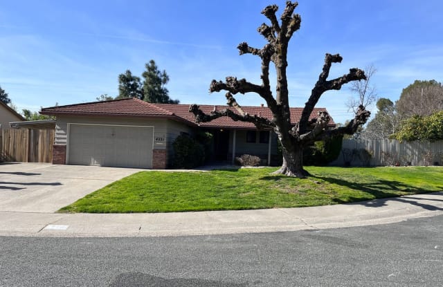 4221 Frida Maria Court - 4221 Freida Maria Court, Carmichael, CA 95608