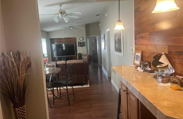 1829 NICARAGUA WAY NE