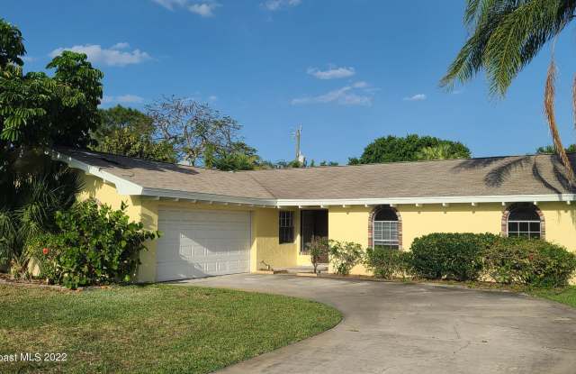 231 Shore Lane