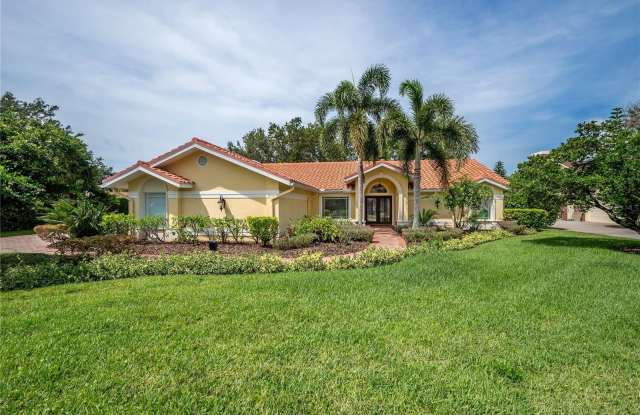 13902 CAPTAINS REEF COURT