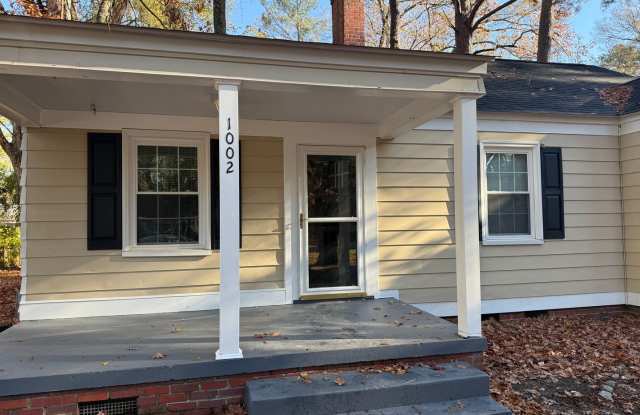 Photo of 1002 West Haven Blvd.