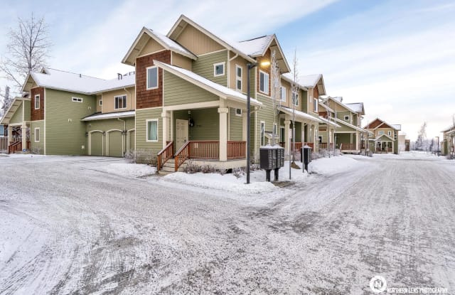 1790 Hollybrook Cir - 1790 Hollybrook Cir, Anchorage, AK 99507