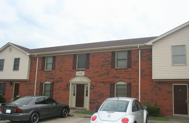 113 CHESTNUT ST, 4 - 113 Chestnut Dr, Richmond, KY 40475