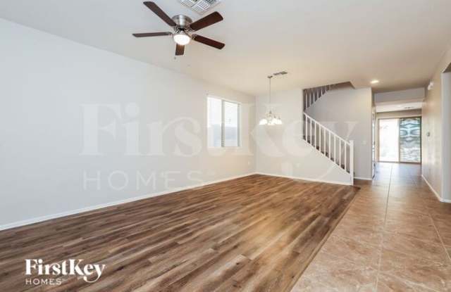 10476 South Cutting Horse Drive