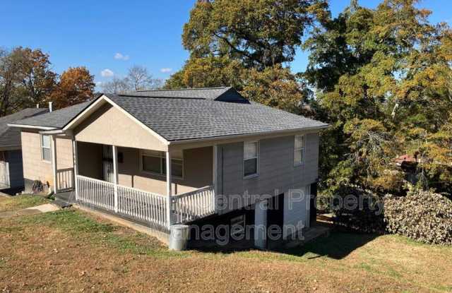 Photo of 1444 31st St