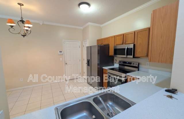 11051 Windsor Place Cir