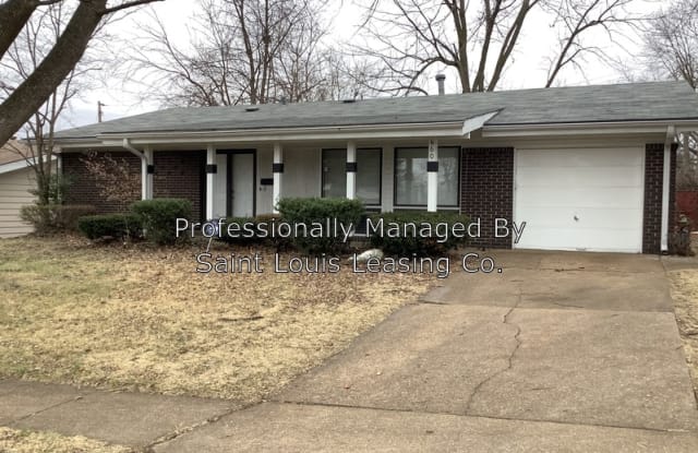 660 Hargrove Ln - 660 Hargrove Lane, Florissant, MO 63033