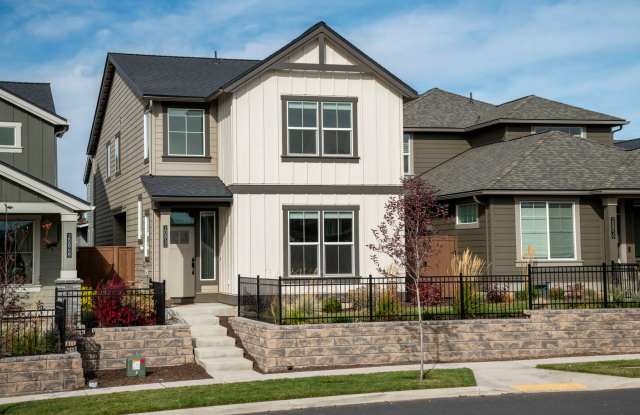 Photo of Hello write a rental marketing listing for 20852 SE Denver Bend OR 97702