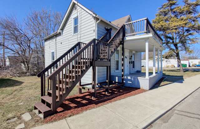 1325 Jefferson Avenue