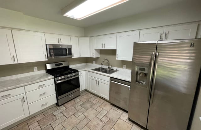 488 E 200 S, Unit 6 - Unit 6 - 488 East 200 South, Clearfield, UT 84015