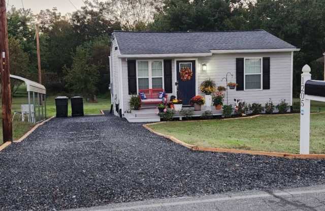 Photo of 1205 Jackson Street