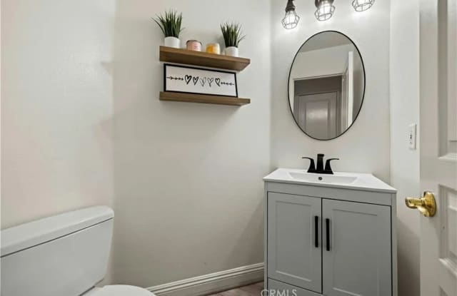 30323 Cedar Oak Lane