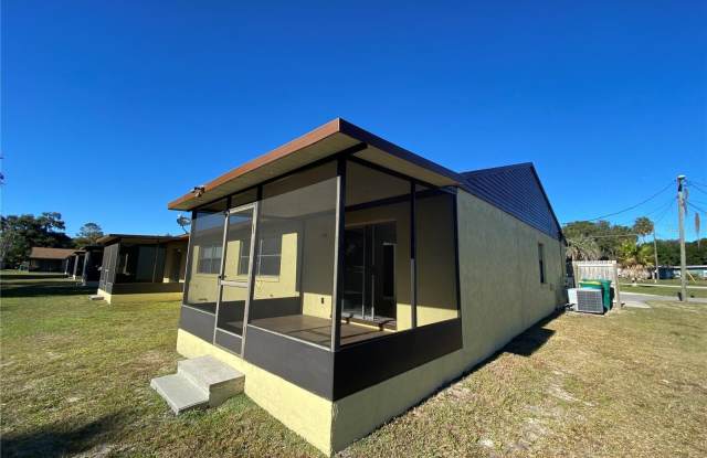 1701 LAKEWOOD AVENUE