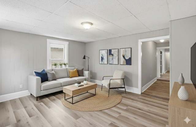 14 Hacker Street unit: 1